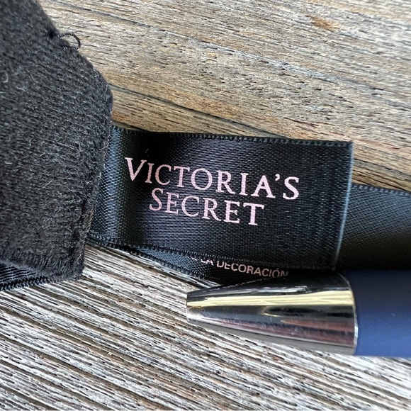 Victoria’s Secret Metallic Embroidered Balconet Bra Mesh Straps Crystal 34C GUC - Picture 15 of 16